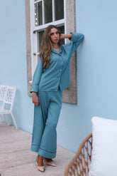 Bleue